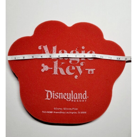Lot Of 3 Disneyland Pixar Fest Mei Red Panda 12in. Foam Paws Magic Key Exclusive - Picture 5 of 8